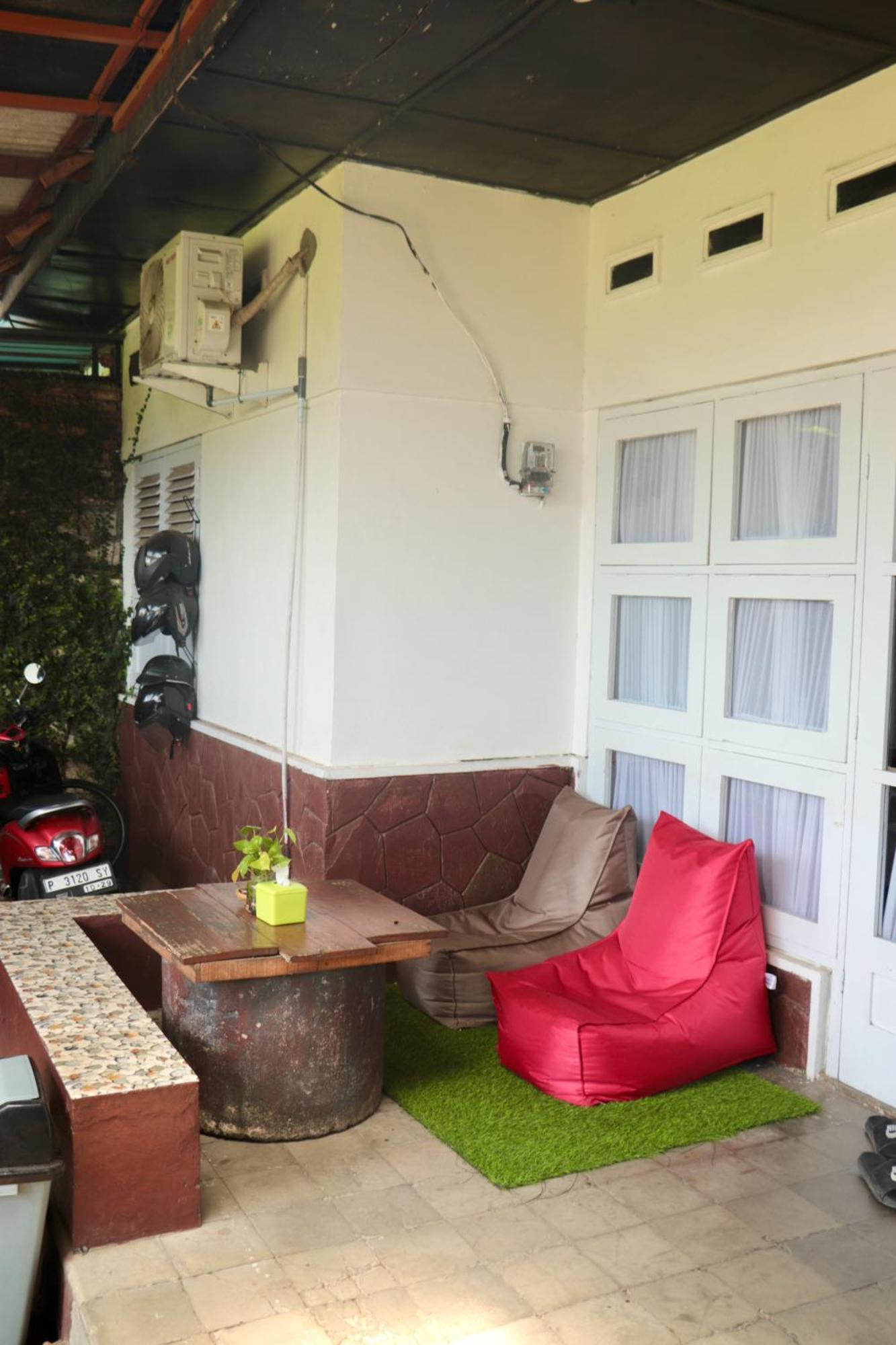 Ijen Backpacker Hostel บันยูวังงี ภายนอก รูปภาพ